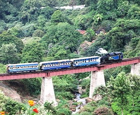 ニルギリ山岳鉄道(ウーティ)