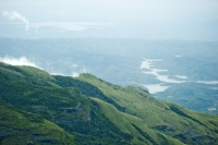 大自然でトレッキングとサファリを満喫4泊6日間 【SY4N】